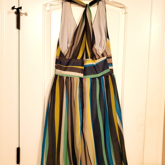 Banana Republic Halter Dress - Picture 2 of 3